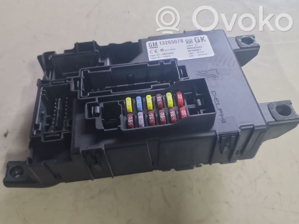 Opel Corsa D Sulakemoduuli 