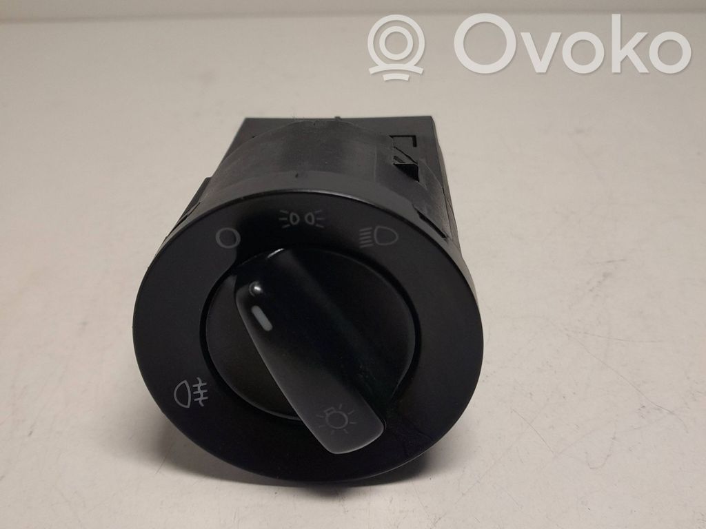 Light switch   1C0941531