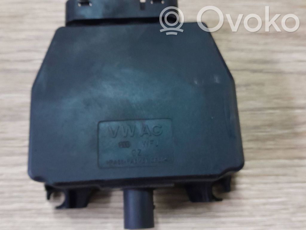 Volkswagen Touran I Zawór podciśnienia / Elektrozawór turbiny 