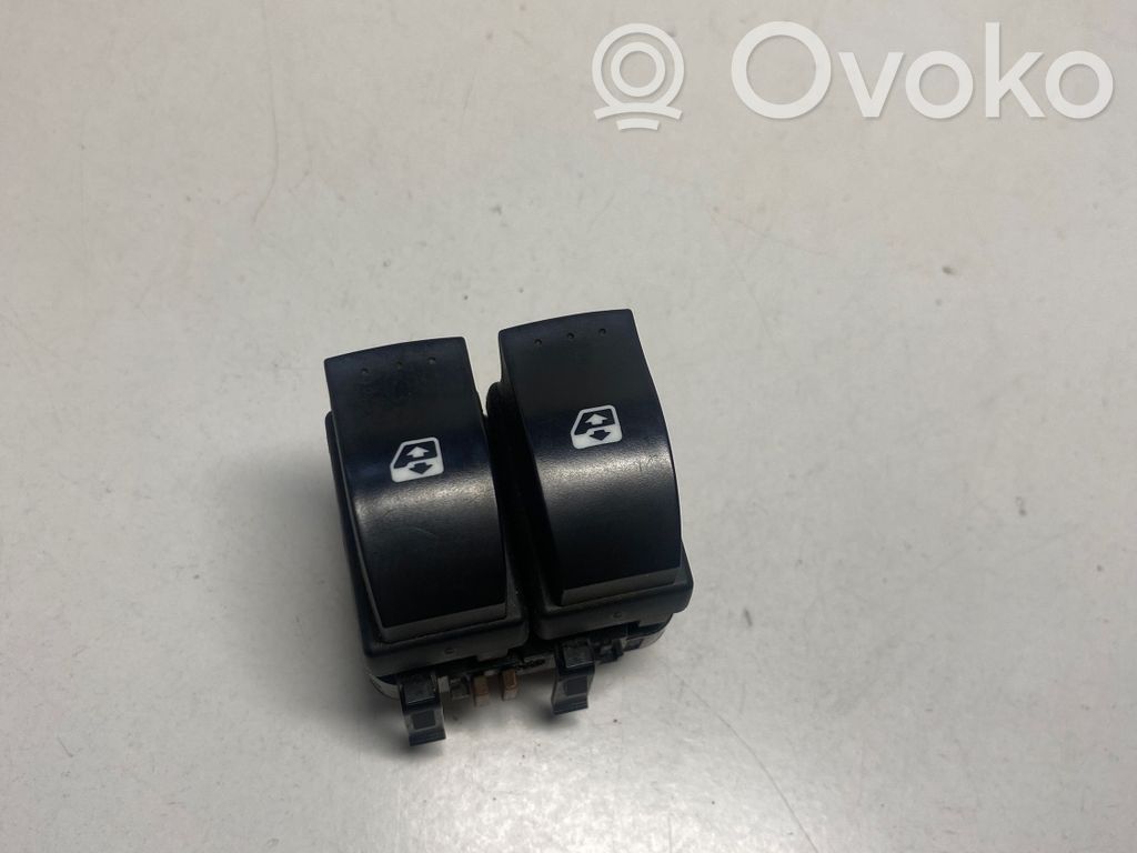 Electric window control switch   015085D