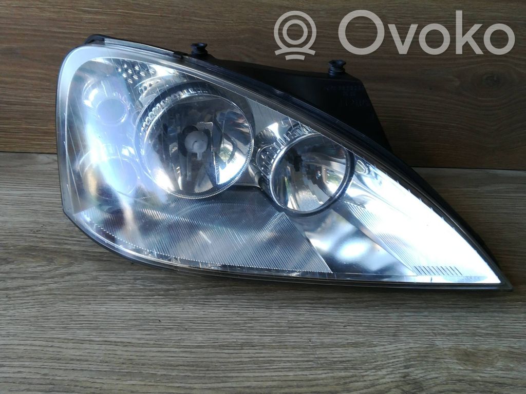 Ford Galaxy Headlight/headlamp 