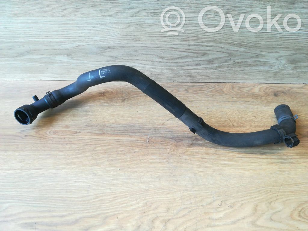 Volkswagen Golf IV Engine coolant pipe/hose 