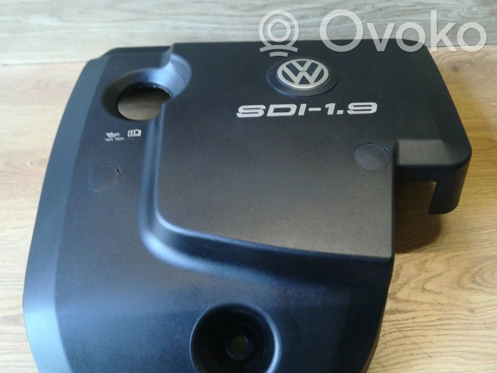 Volkswagen Golf IV Engine cover (trim) 