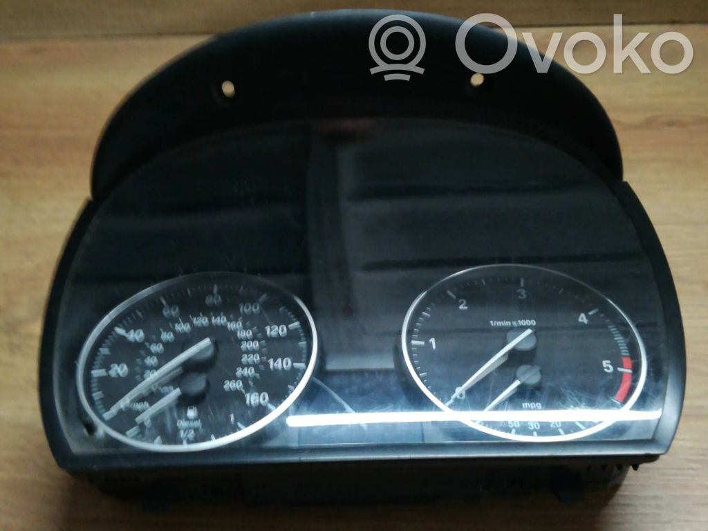 BMW 3 E90 E91 Spidometrs (instrumentu panelī) 