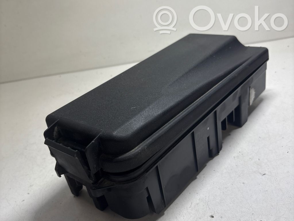 Opel Vectra C Módulo de fusible 