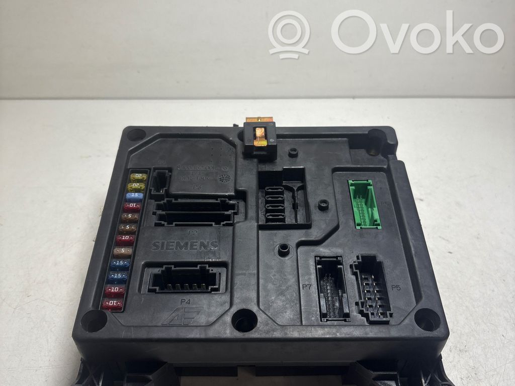 Volkswagen Sharan Module de fusibles 