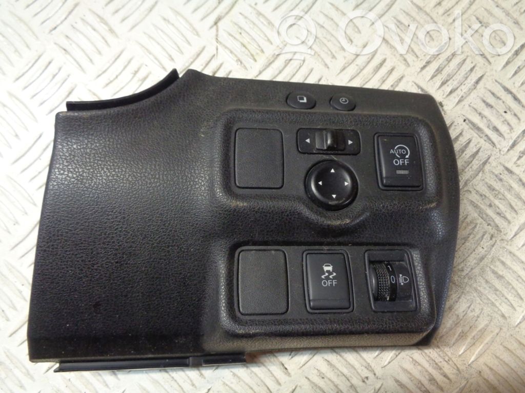 Interruptor del espejo lateral   689TD3VU1A