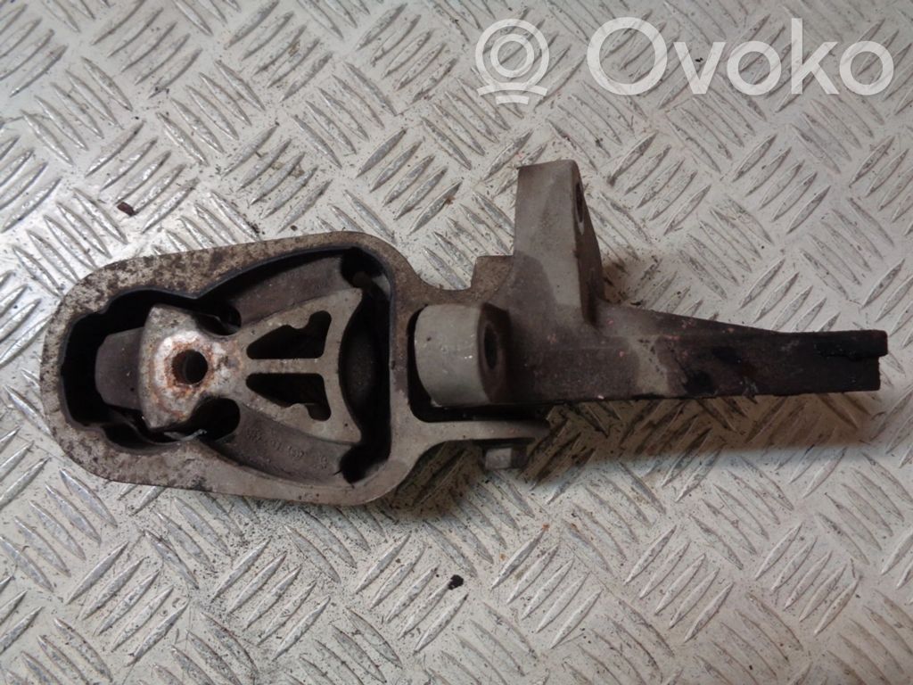 Ford Mondeo MK IV Gearbox mount 