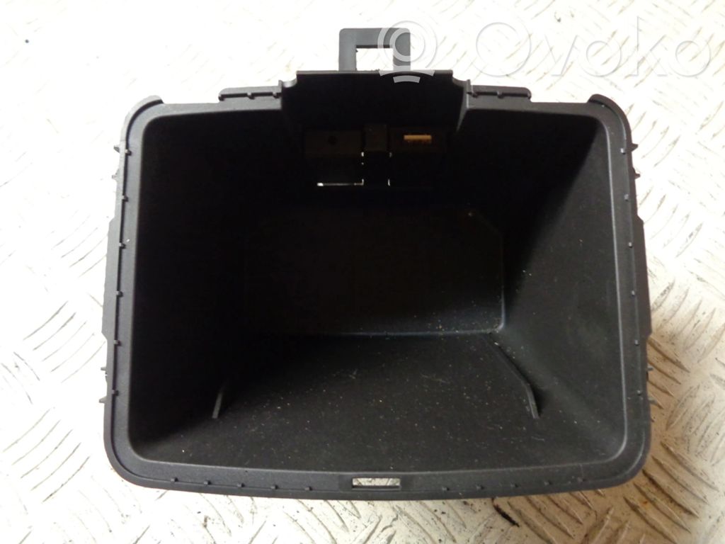 Opel Insignia A Enchufe conector USB 