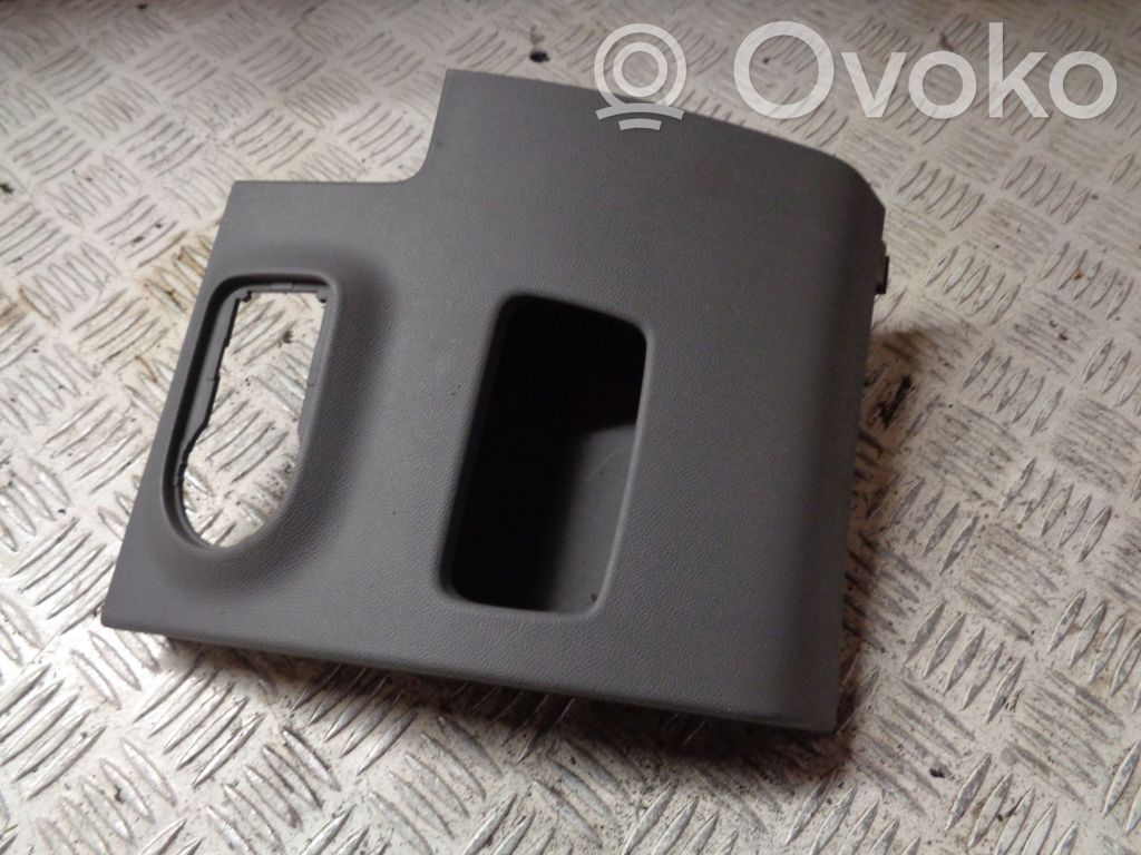 Dashboard side end trim   13471360