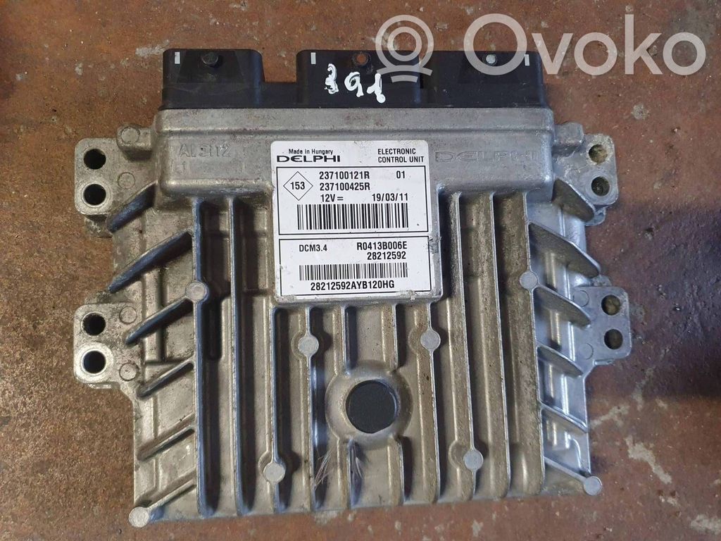 Renault Megane II Engine control unit/module 