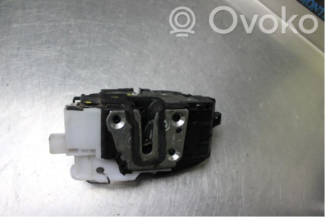 Etuoven lukko   813101H000