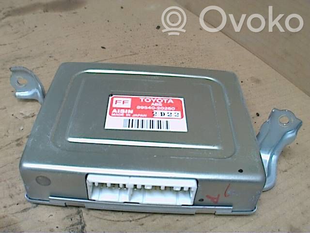Toyota Carina T190 Sterownik / moduł ABS 