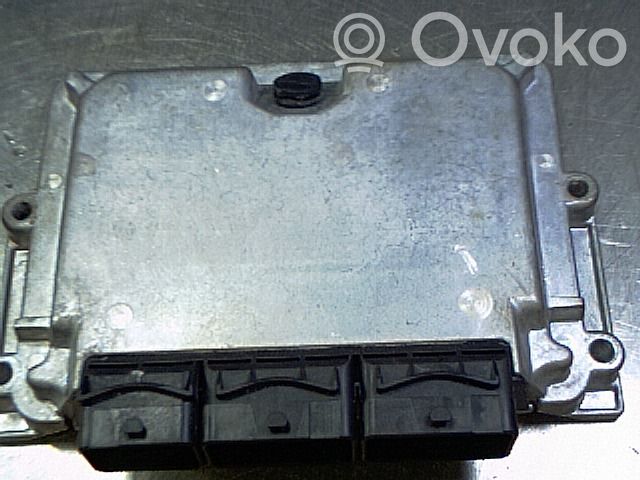 Unité de commande / module d'injection   9635591180,0261206418