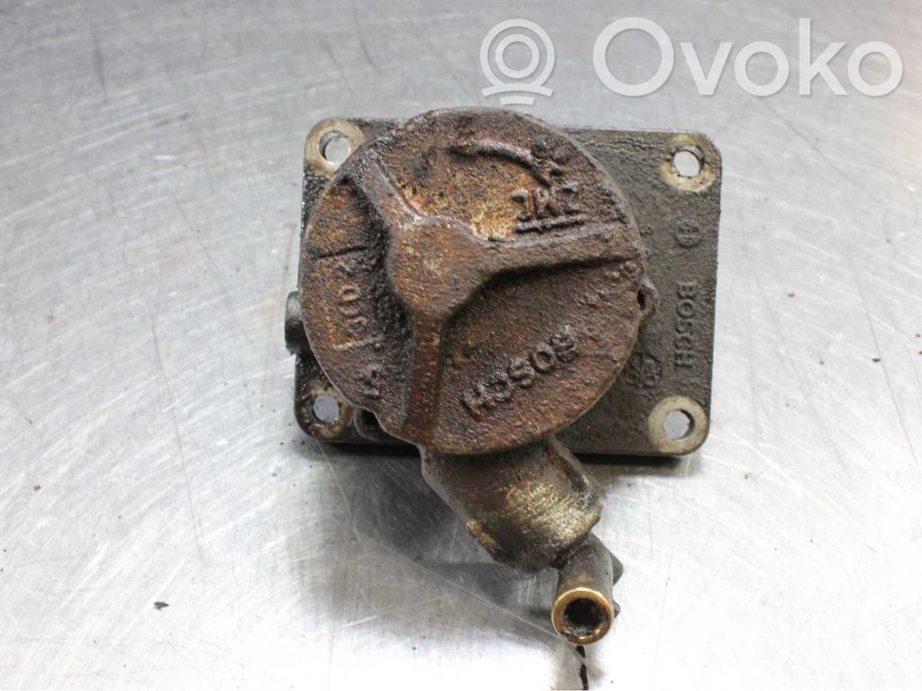 Vacuum pump