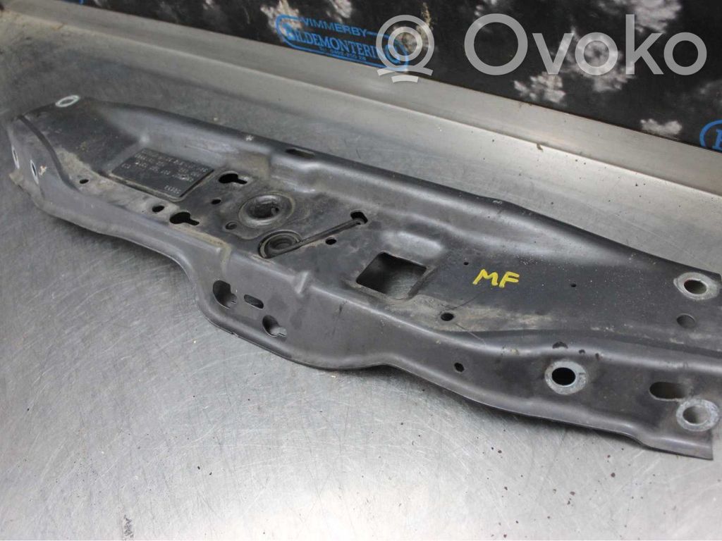 Opel Astra H Marco panal de radiador superior 