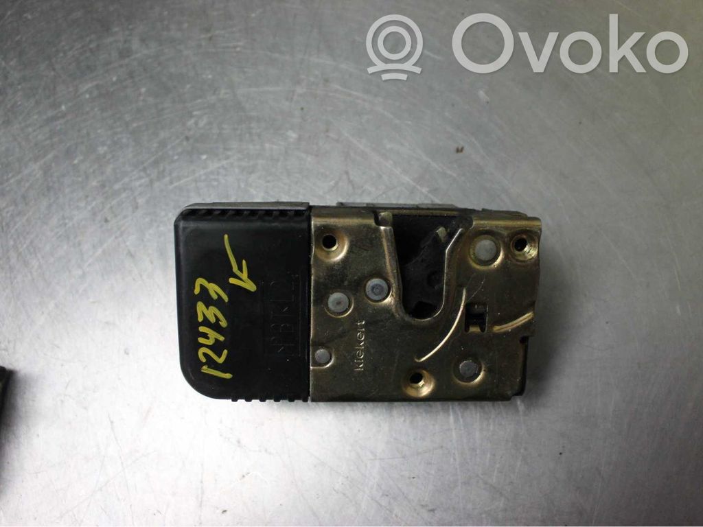 Front door lock