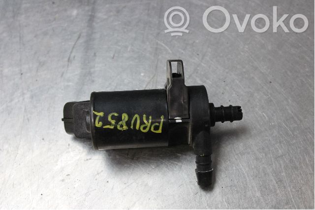 Toyota Corolla E110 Headlight washer pump 