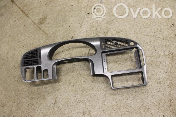 Saab 9-5 Instrumentu paneļa dekoratīvā apdare 