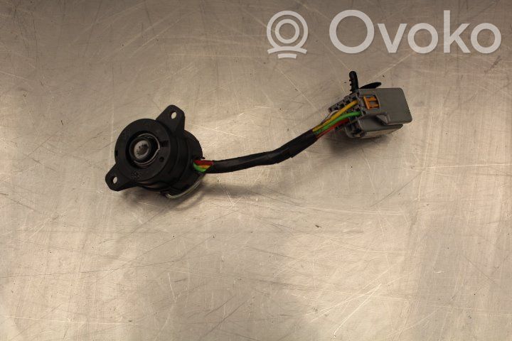 Ohjauspyörän lukitus   97BB11572BA