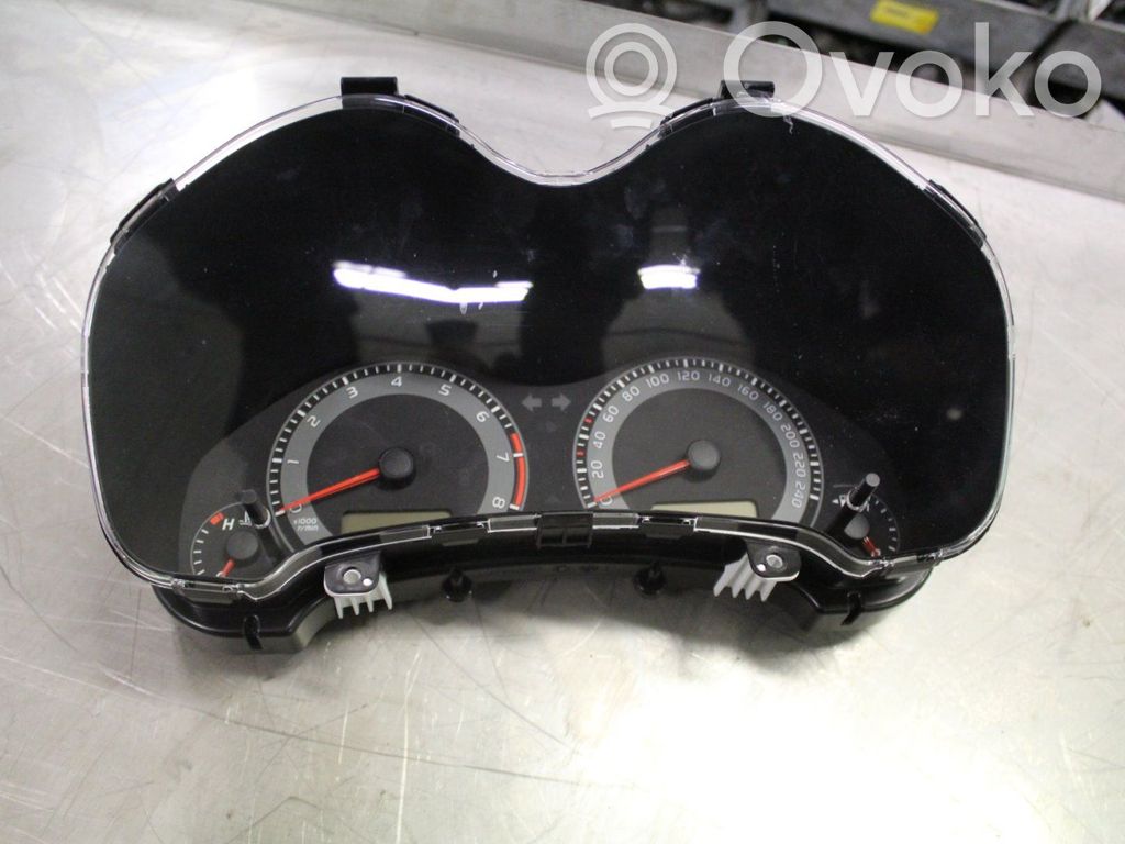Toyota Auris 150 Vitezometru (grup de instrumente) 