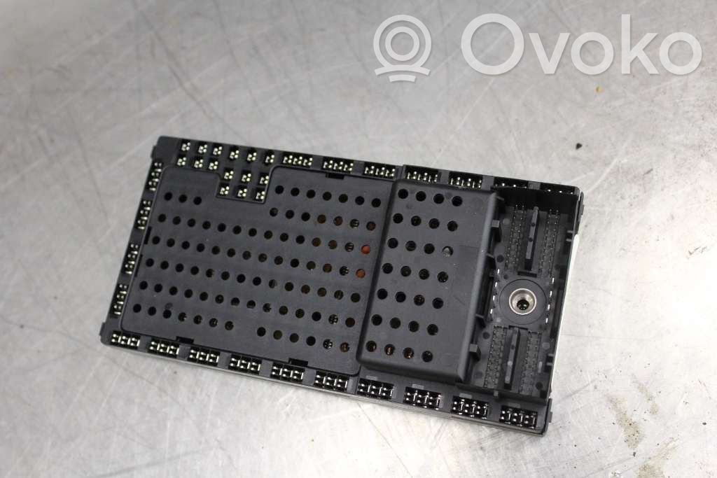 Módulo de fusible   08679899