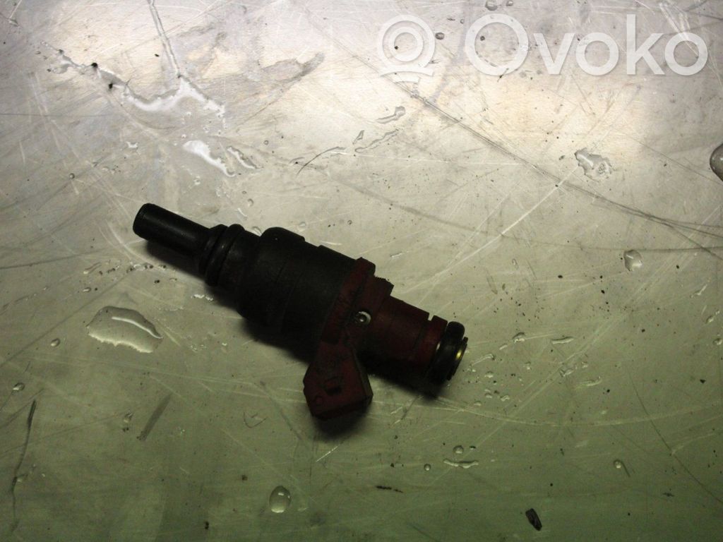Volvo S40, V40 Inyector de combustible 