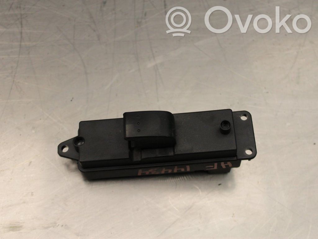 Electric window control switch   03123101
