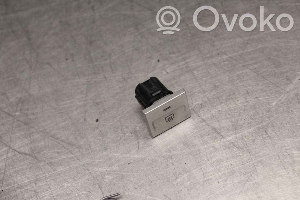 Ford Focus Electric window control switch 
