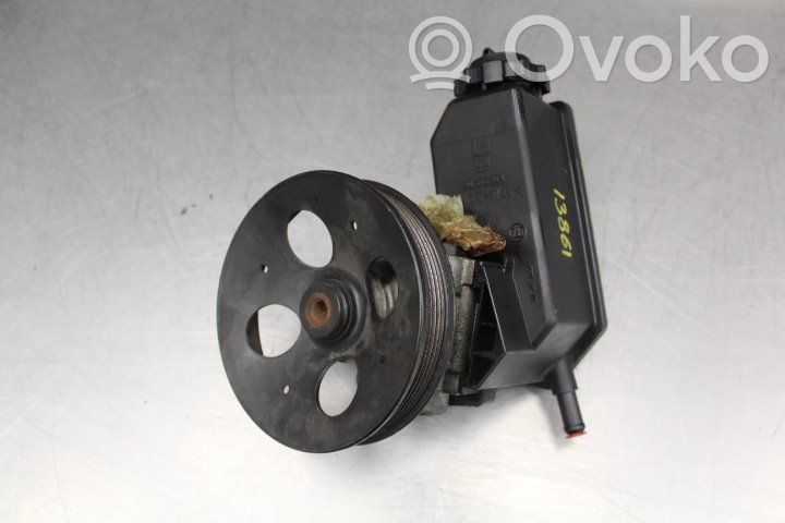 Opel Vectra B Ohjaustehostimen pumppu 