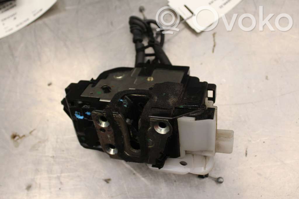 KIA Ceed Front door lock 