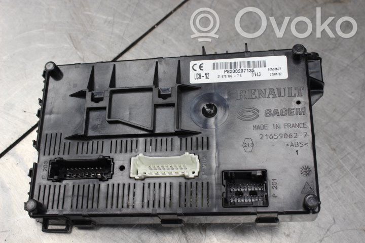 Renault Clio II Drošinātāju bloks 