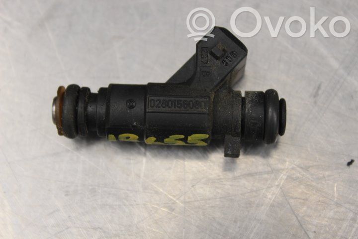 Inyector de combustible   0280156080