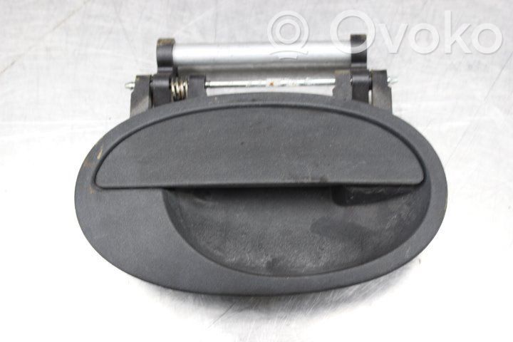 Manecilla externa puerta delantera
