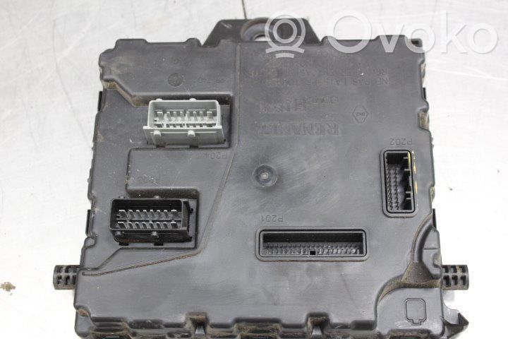 Renault Kangoo II Module de fusibles 