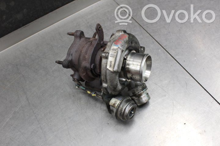 Opel Vivaro Turbina 