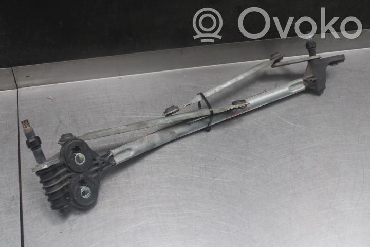BMW X5 E70 Front wiper linkage 