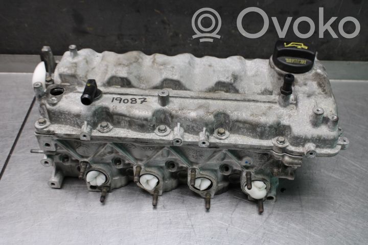 Hyundai ix20 Culata del motor 