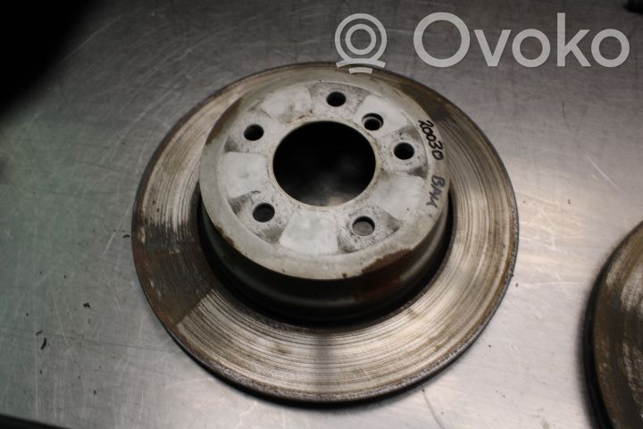 BMW 5 E60 E61 Tarcza hamulca tylnego 
