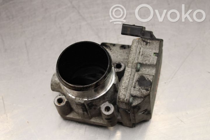 Hyundai i30 Throttle valve 
