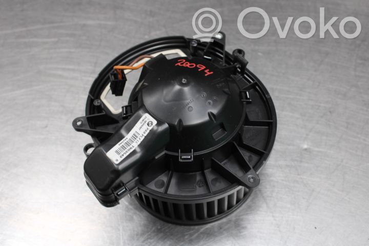 BMW 3 F30 F35 F31 Pečiuko ventiliatorius/ putikas 