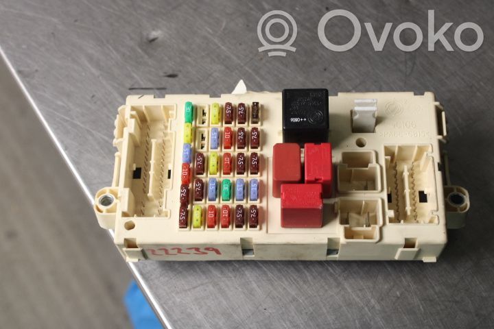 Módulo de fusible   1360733080