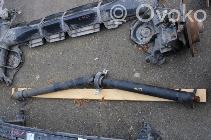 BMW 1 E81 E87 Kardanas komplekte 