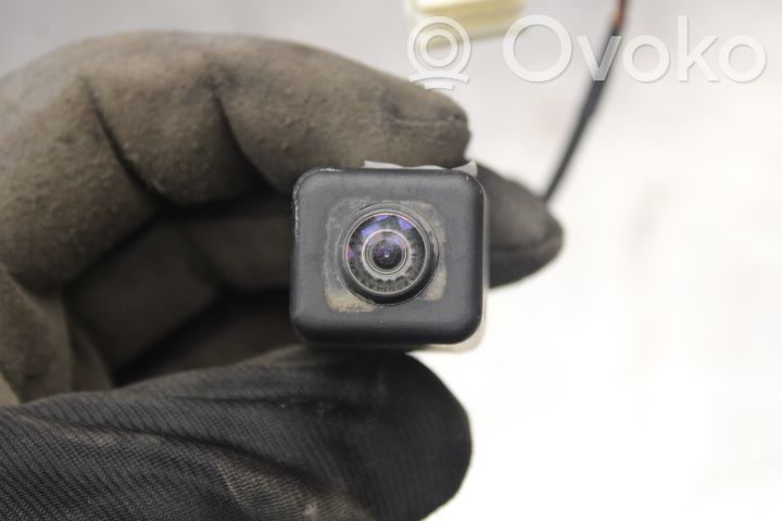 Camara trasera coche   97064273300