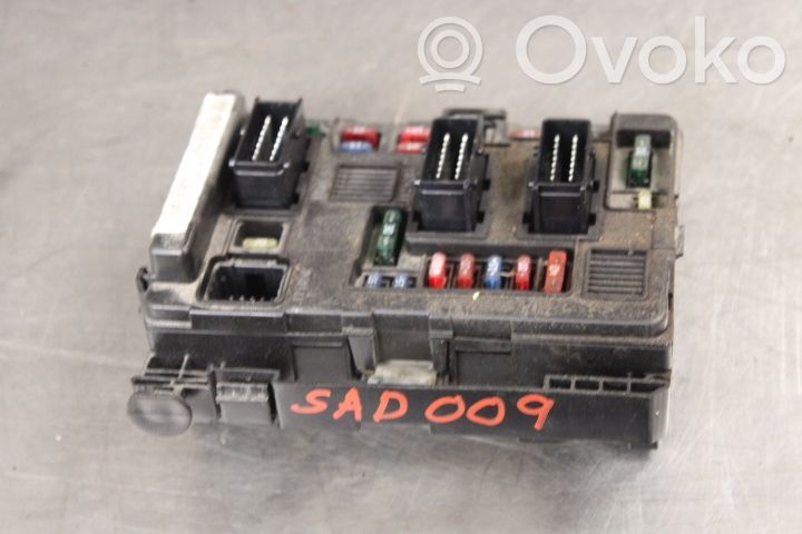 Citroen C5 Fuse module 