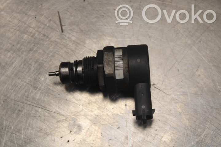 Toyota Yaris Regulator presiune combustibil 