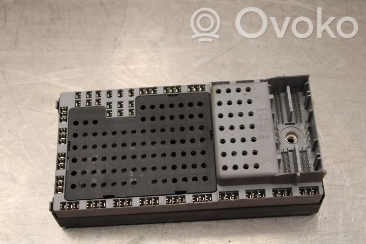 Volvo V70 Module de fusibles 