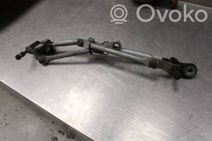 BMW X5 E70 Front wiper linkage 