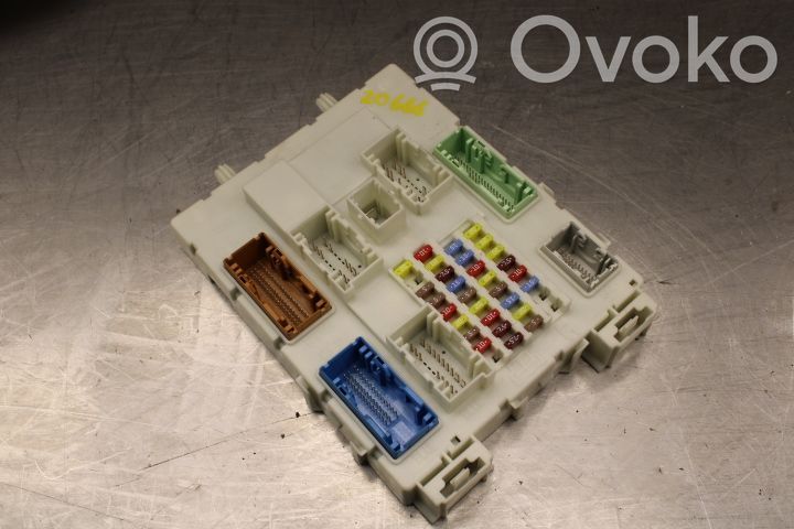 Ford Focus Fuse module 