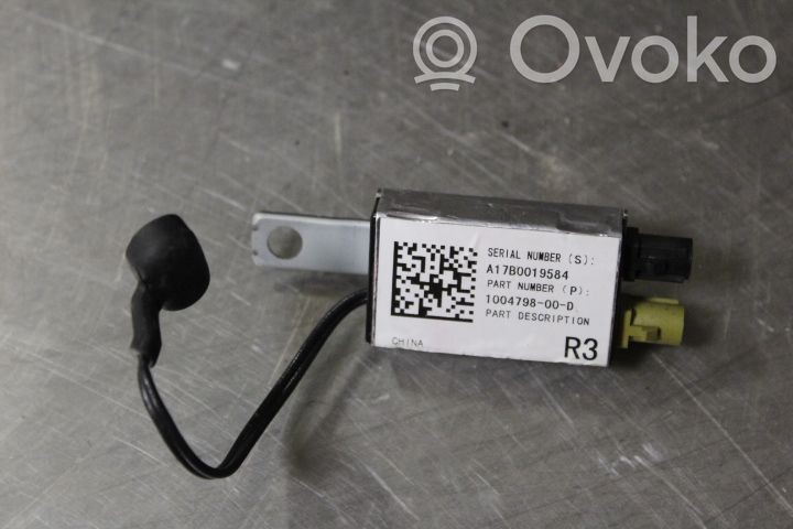 Tesla Model S Radio antena 